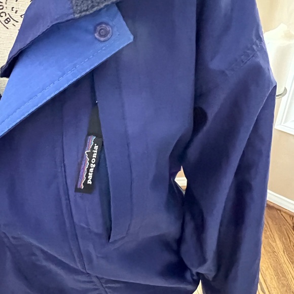 Women’s Patagonia Jacket, Size Small - Picture 4 of 13